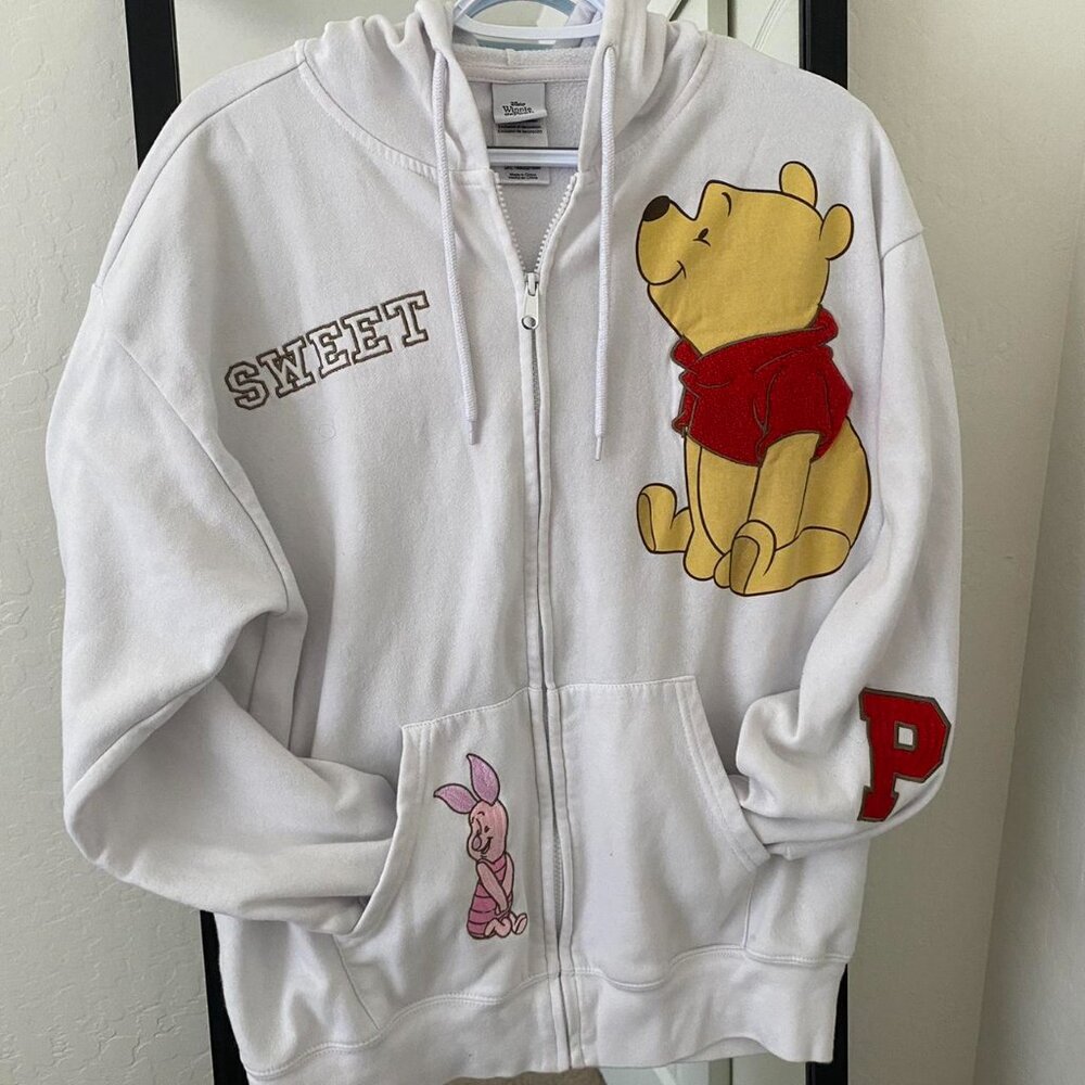 Winnie The Pooh Disney Full Zip Up Hoodie Applique and Embroidered Size Large